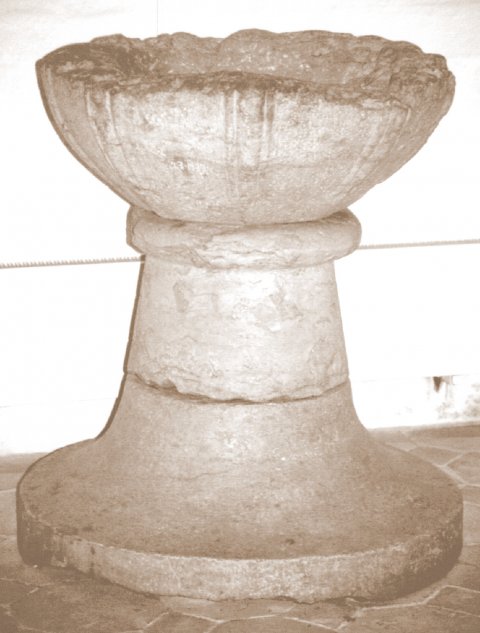 Køge Kirkes ældste døbefont