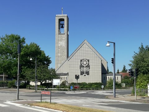 Hendriksholm Kirke
